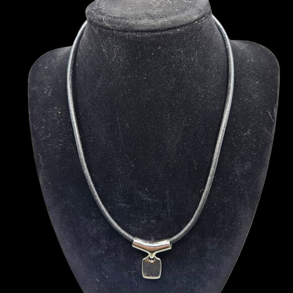 Lia Sophia Silver Pendant Necklace & Earrings Set Leather Cord Modern Minimalist - Picture 2 of 7